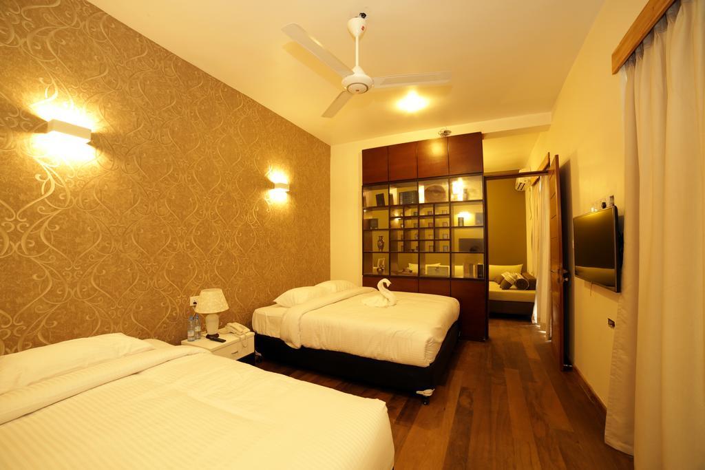 Teatalk Hotel Colombo Exterior photo