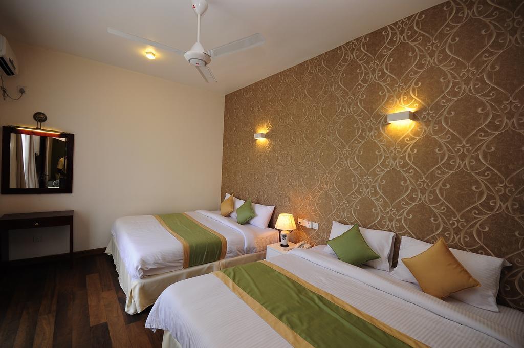 Teatalk Hotel Colombo Exterior photo
